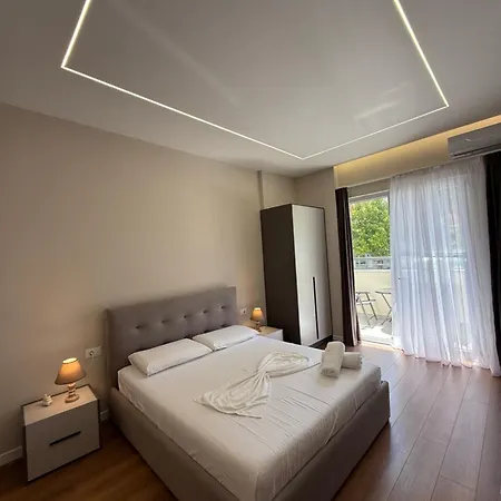 Almare 3* غوليم