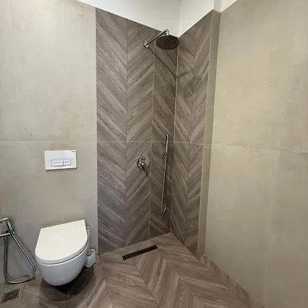 Almare Aparthotel 4*